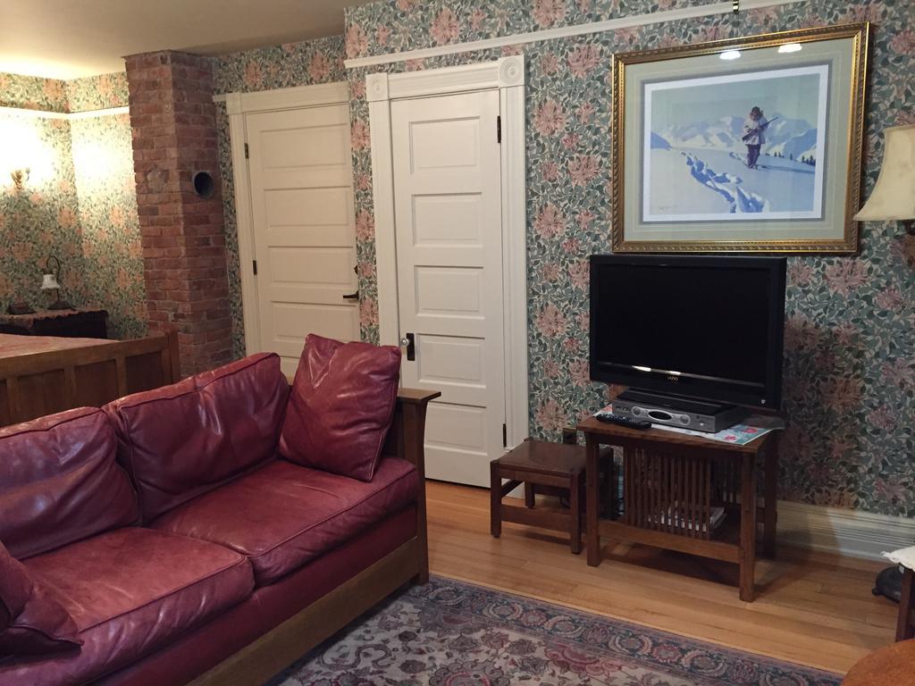 Alaska's Capital Inn Bed&Breakfast Juneau Ruang foto